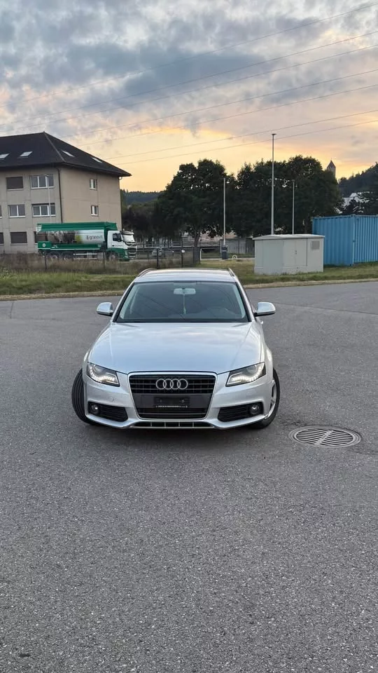 Audi A4 2010 119'896km CHF 11'500.-